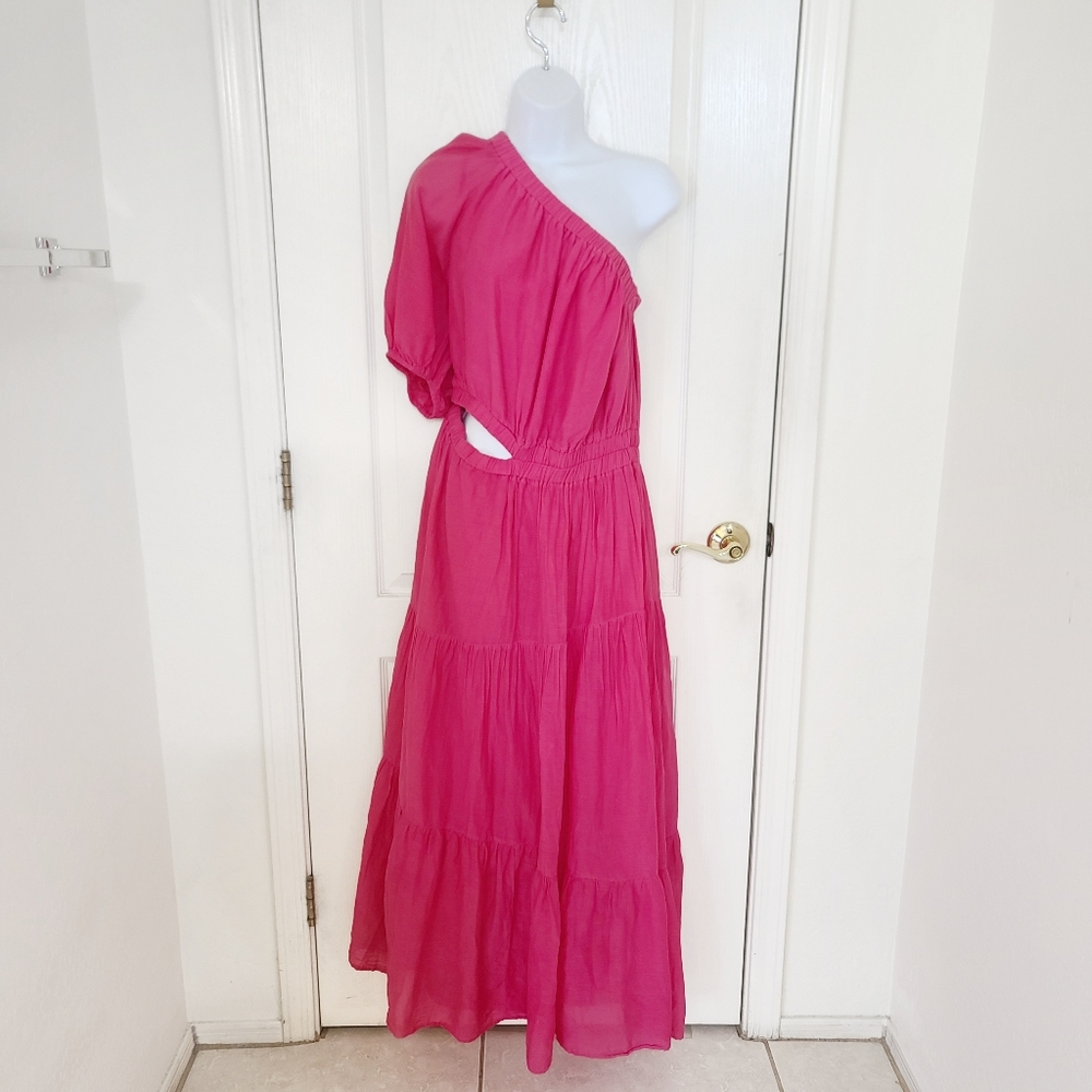 Velvet by Graham & Spencer | Crista One Shoulder Puff Sleeve Cutout Dress Large - Picture 2 of 8